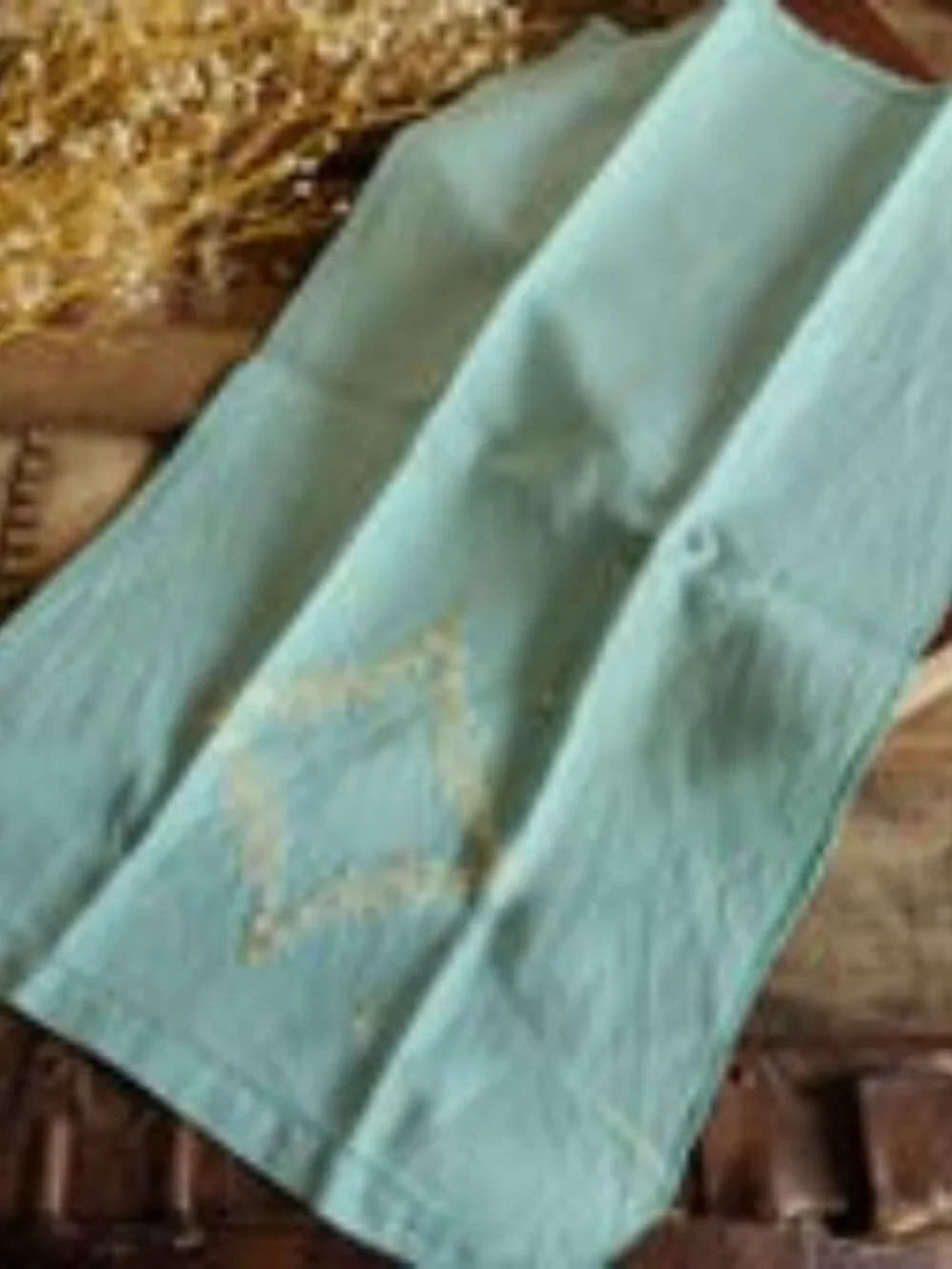 Vintage 1930s Tea Towel, Mint Green Linen with Daisy Floral Embroidery Fingertip